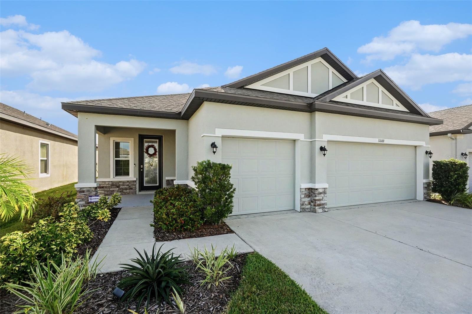 31088 Jazz Leaf Pl Property Photo 1
