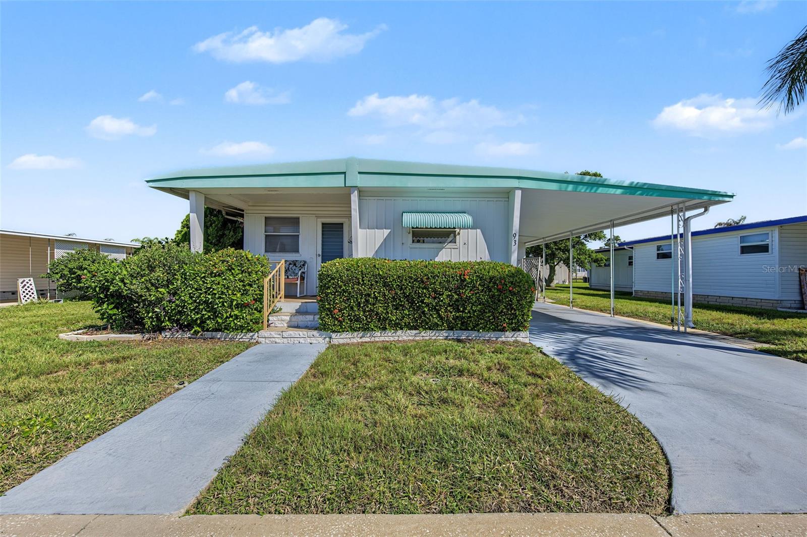 93 Rachel Dr Property Photo 1