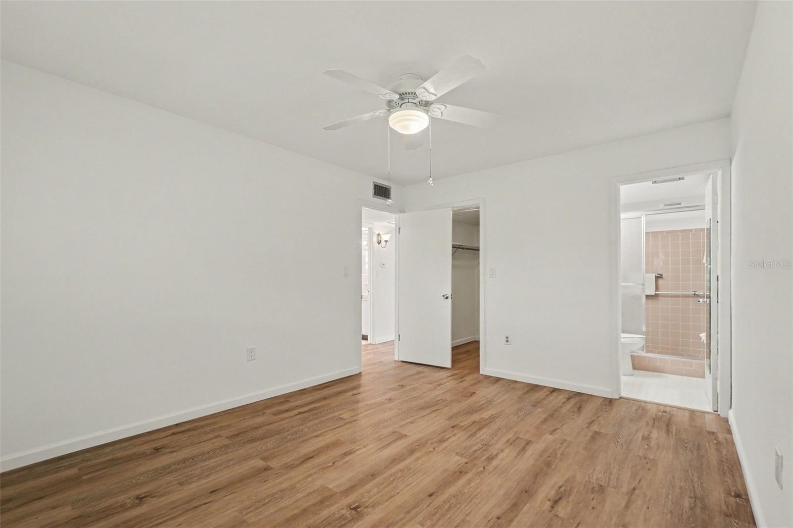 11201 80th Ave #209 Property Photo 21