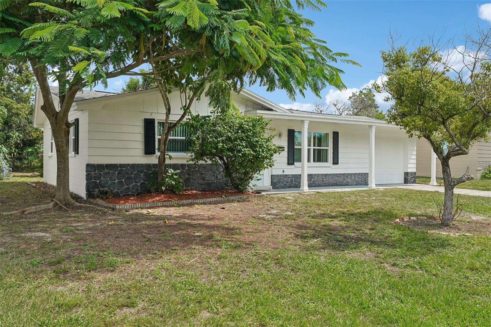 3350 Wiltshire Dr Property Photo 1