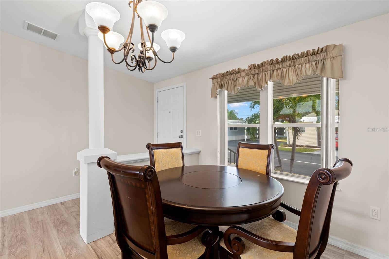 166 Americana Ct Ne #224 Property Photo 11