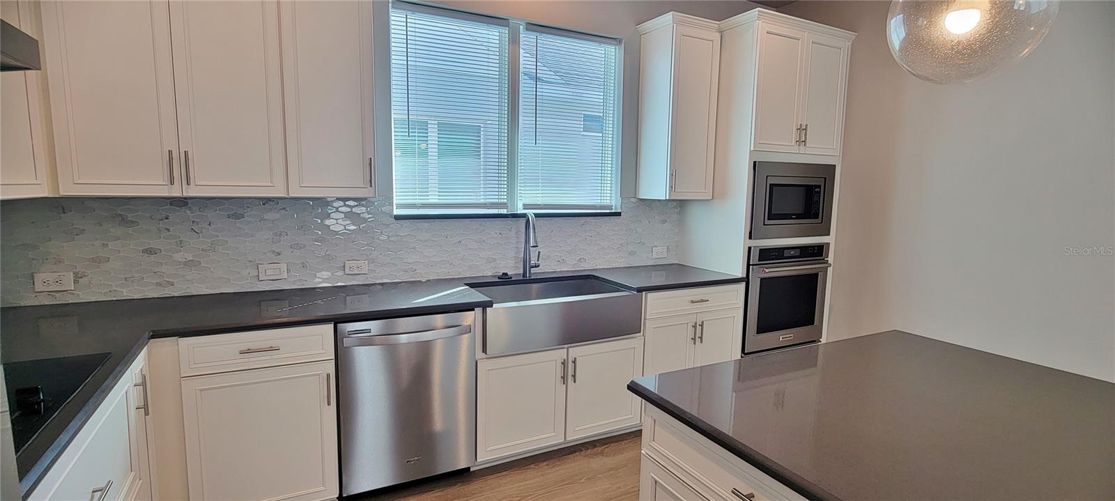 28564 Sweet Persimmon Dr Property Photo 17