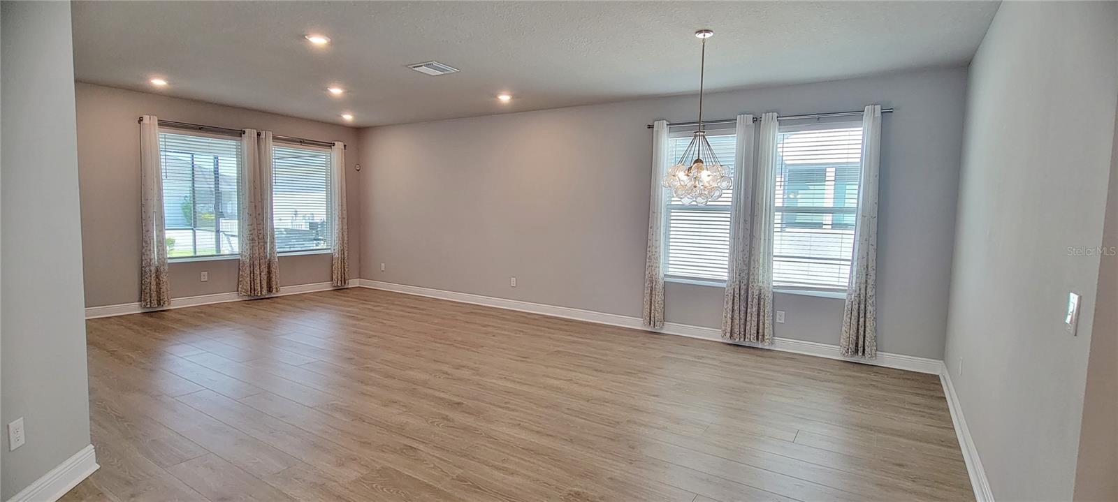 28564 Sweet Persimmon Dr Property Photo 19