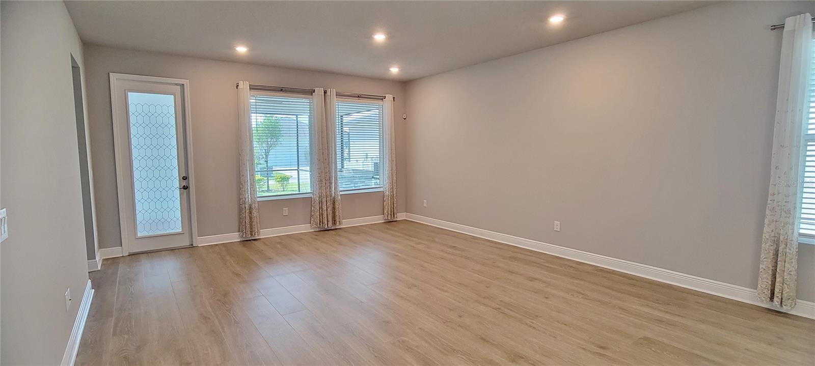 28564 Sweet Persimmon Dr Property Photo 22
