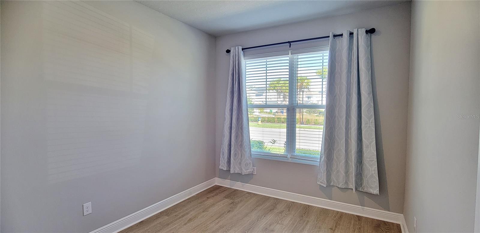 28564 Sweet Persimmon Dr Property Photo 39