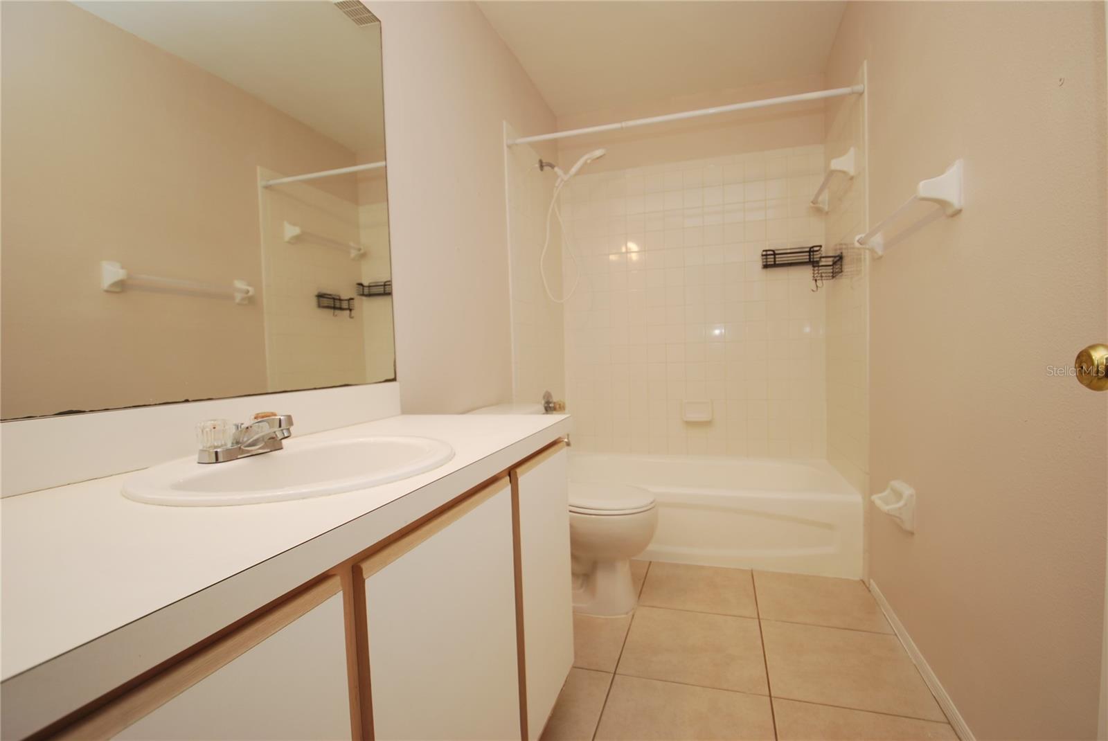 2027 Fluorshire Dr Property Photo 14