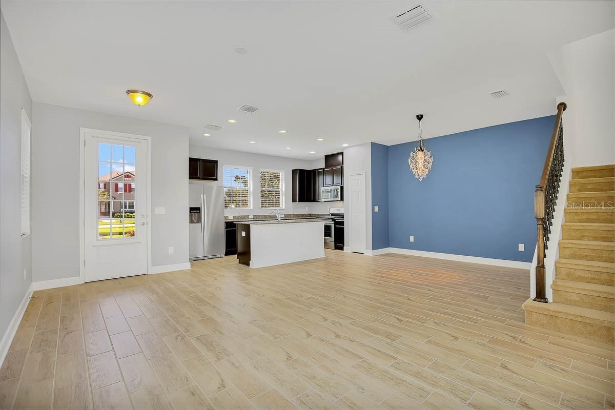 5808 Circa Fishhawk Blvd Property Photo 3