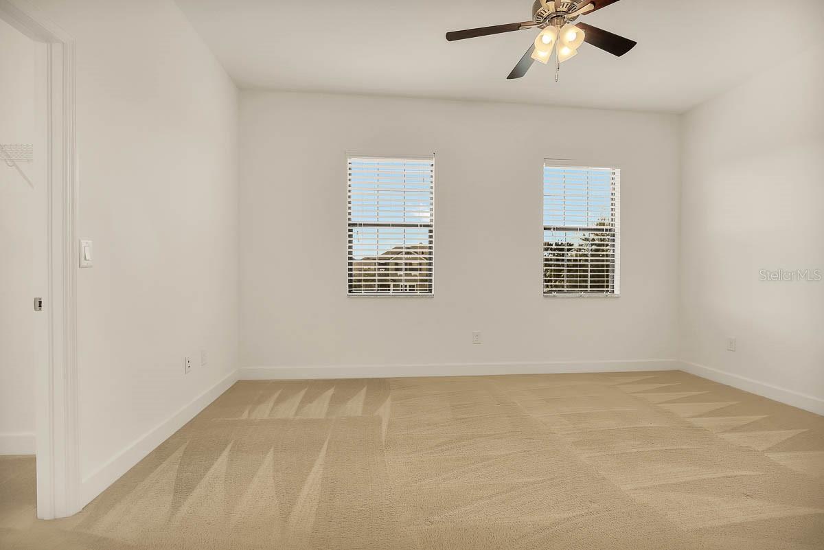 5808 Circa Fishhawk Blvd Property Photo 4