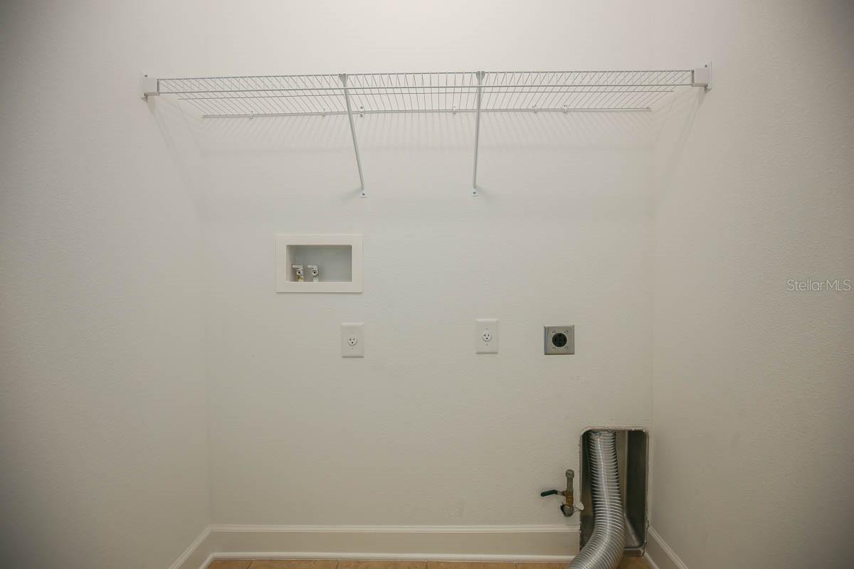 5808 Circa Fishhawk Blvd Property Photo 15