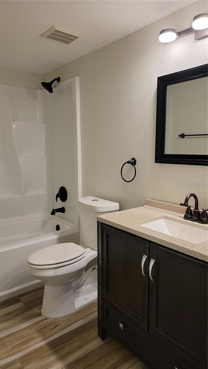 12135 Fox Chase Dr #h2 Property Photo 13