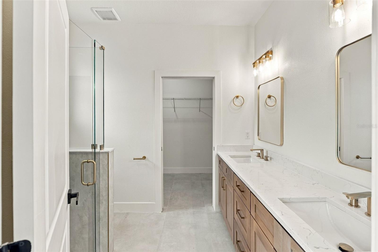 3009 Melrose Ave S Property Photo 16