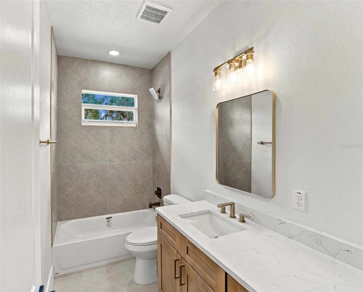 3009 Melrose Ave S Property Photo 24