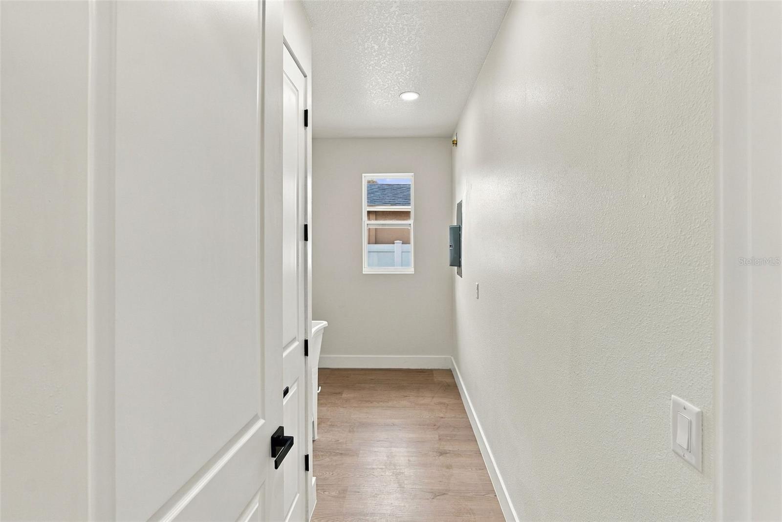 3009 Melrose Ave S Property Photo 25