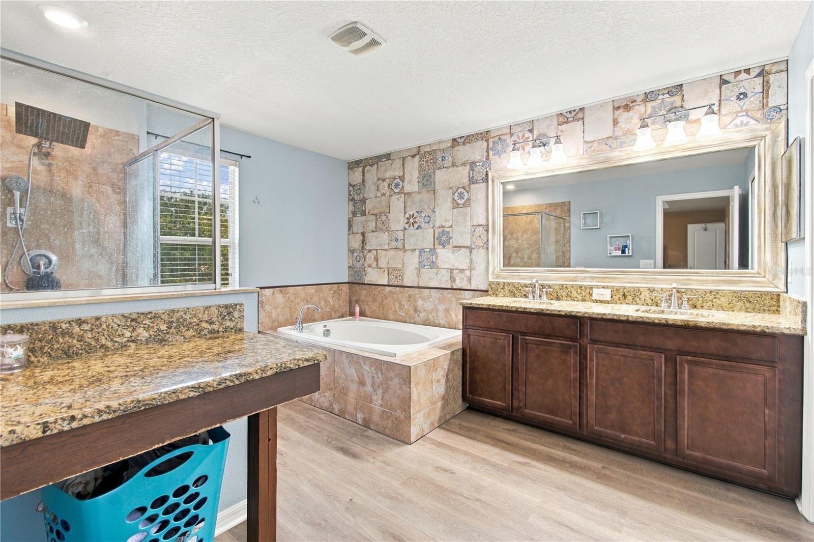 13856 Crest Lake Dr Property Photo 47