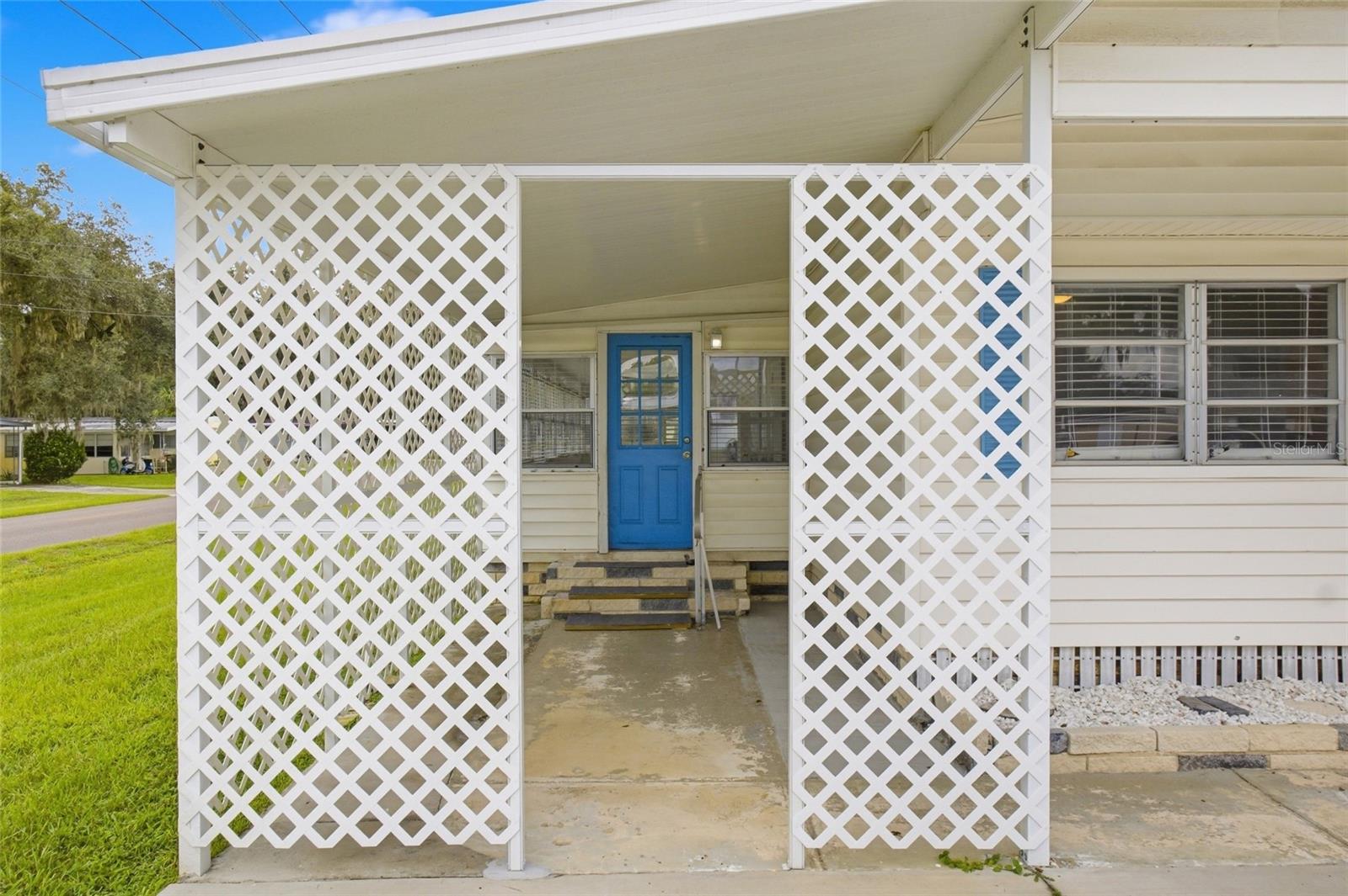 4722 Autumn Palm Dr Property Photo 5