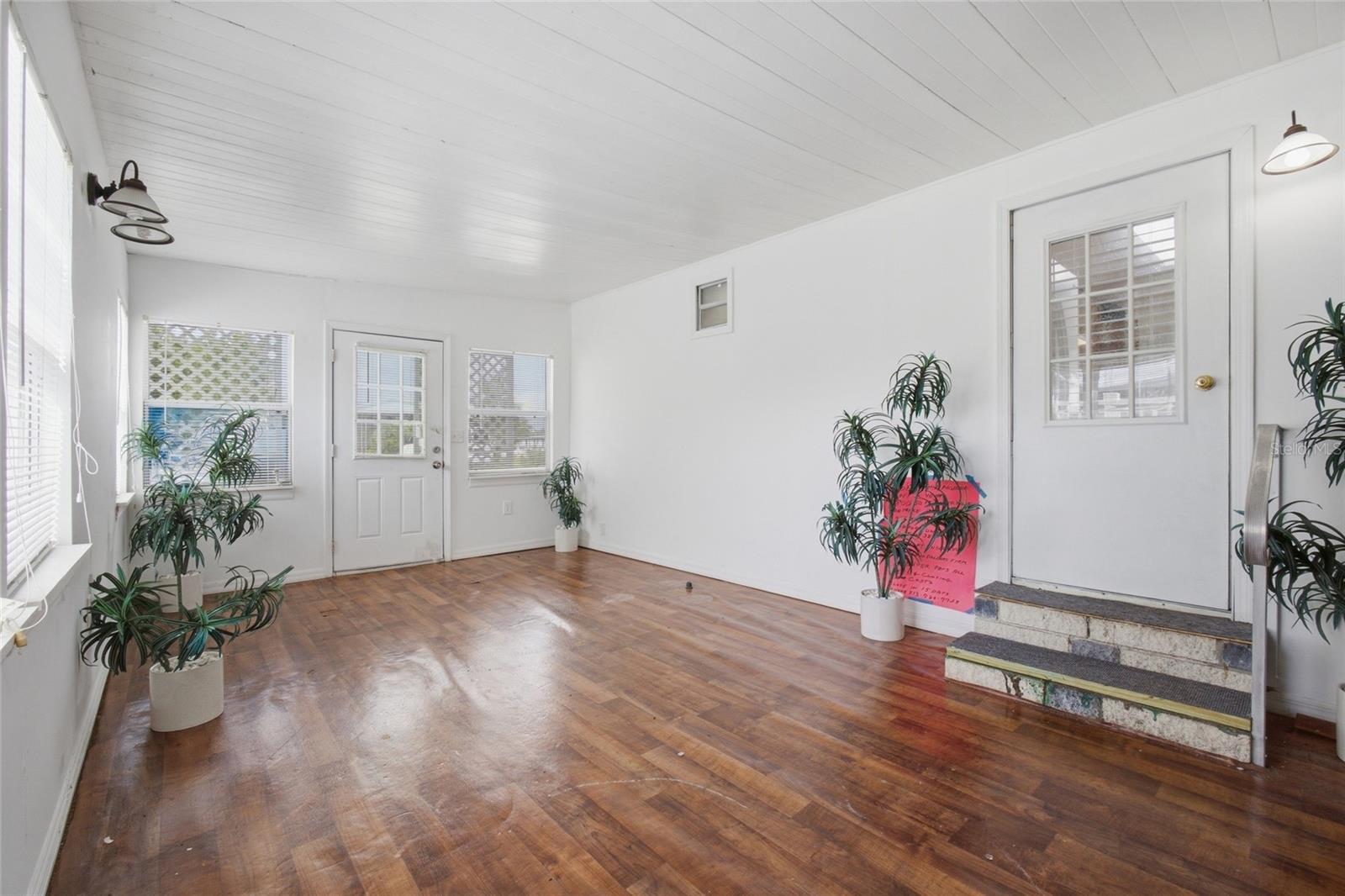 4722 Autumn Palm Dr Property Photo 8