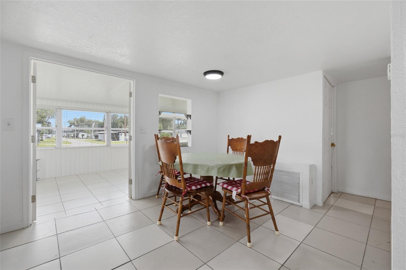 4722 Autumn Palm Dr Property Photo 20
