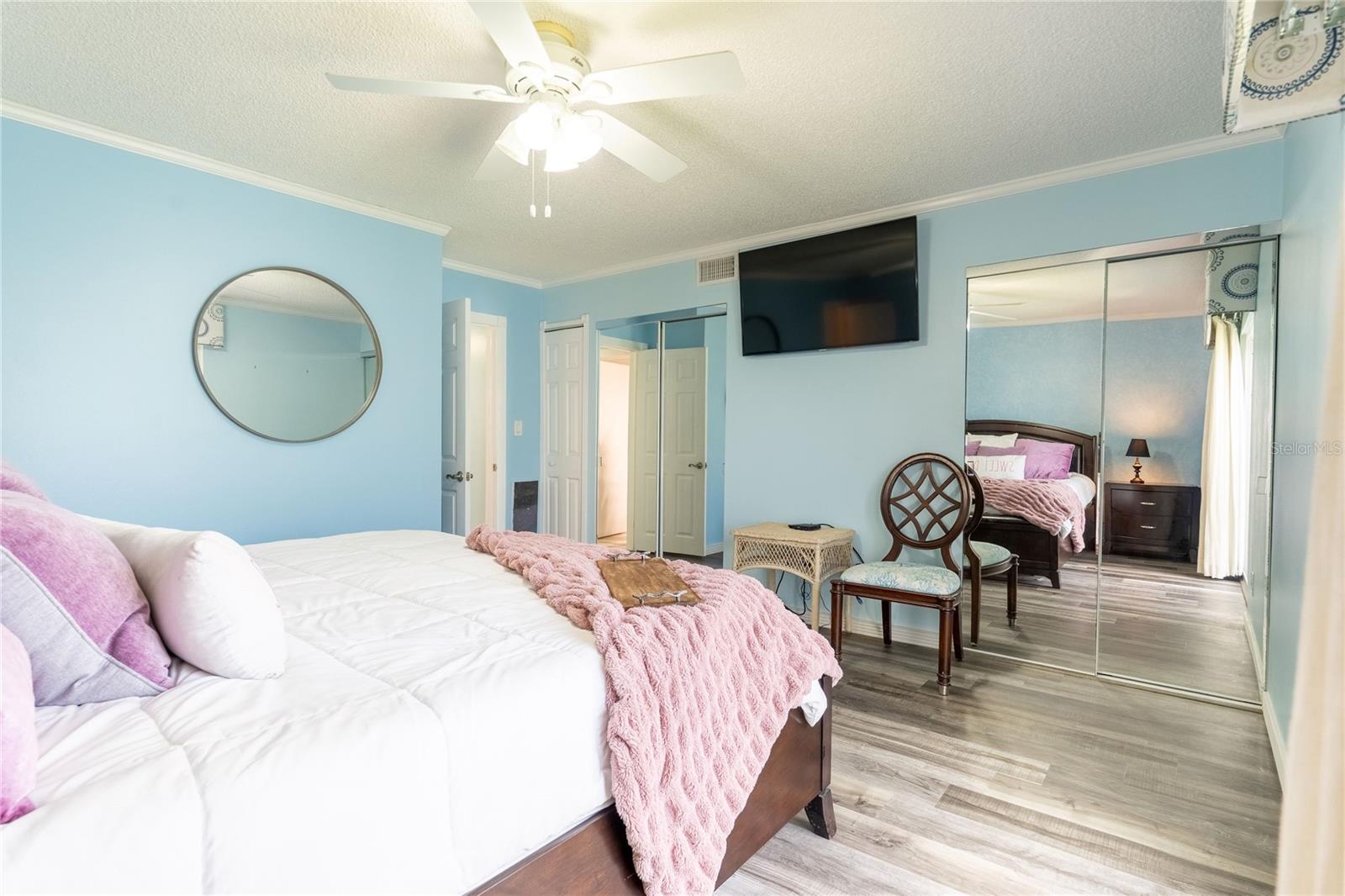 868 Bayway Blvd #304 Property Photo 19