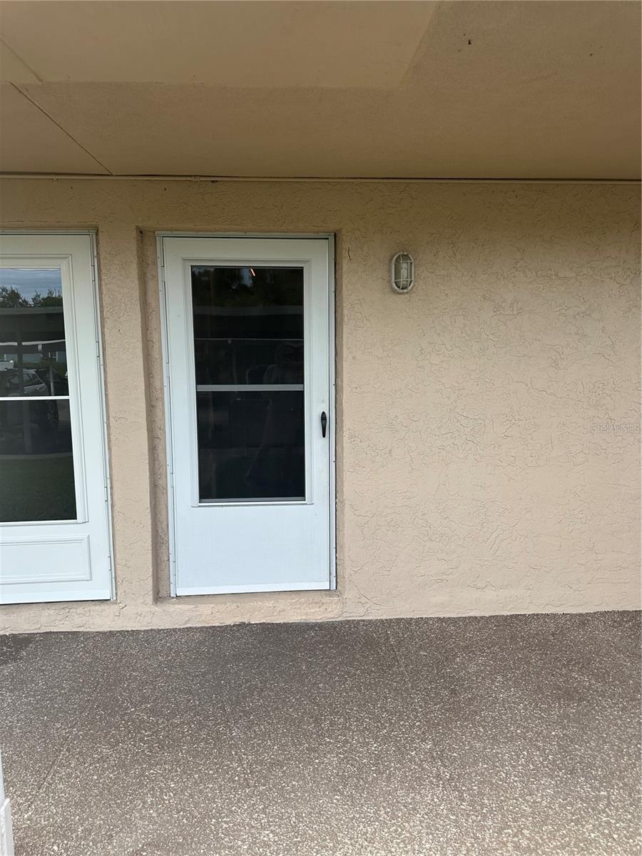 9950 62nd Ter N #117 Property Photo 3