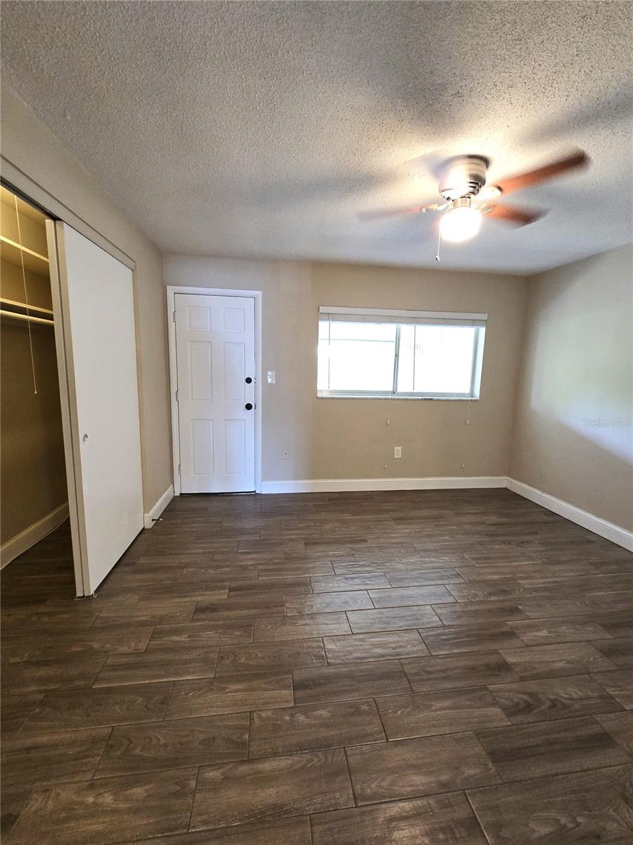 2366 Shelley St #6 Property Photo 13