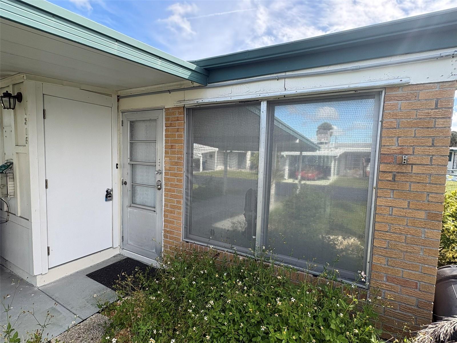 1516 Council Dr Property Photo 3