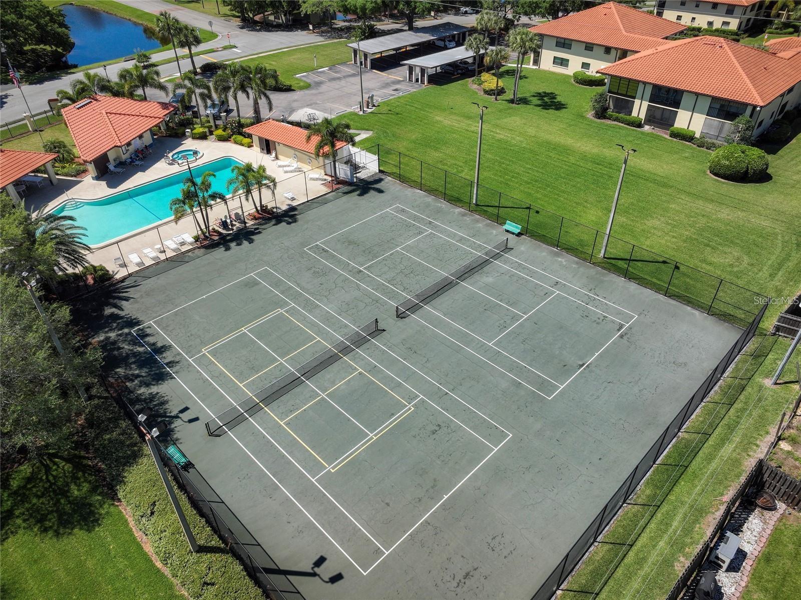 1609 Hammock Pine Blvd #1609 Property Photo 1