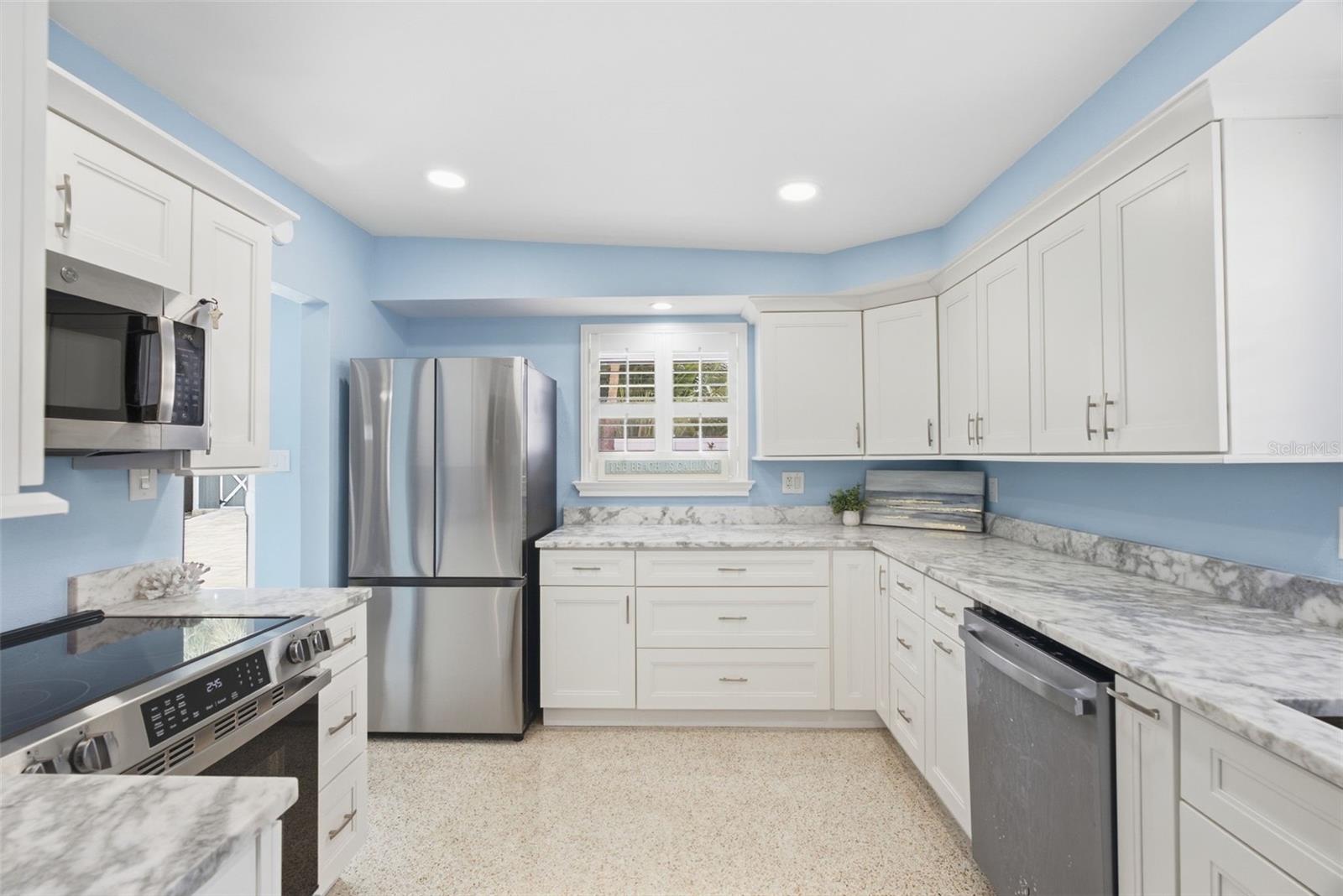 1206 Bay Shore Blvd Property Photo 6