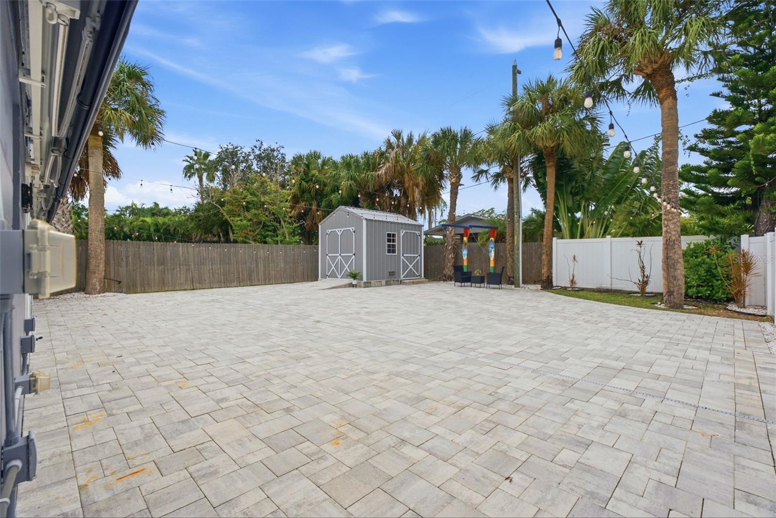 1206 Bay Shore Blvd Property Photo 7