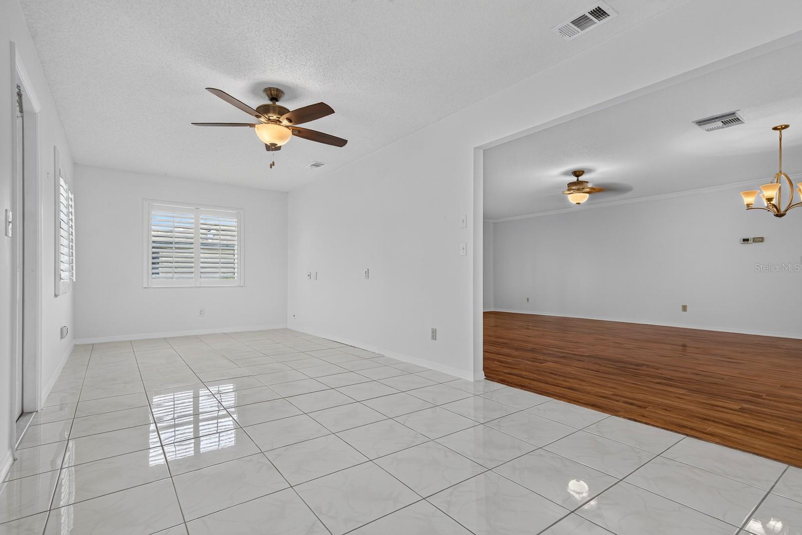 2329 Lancaster Dr Property Photo 21