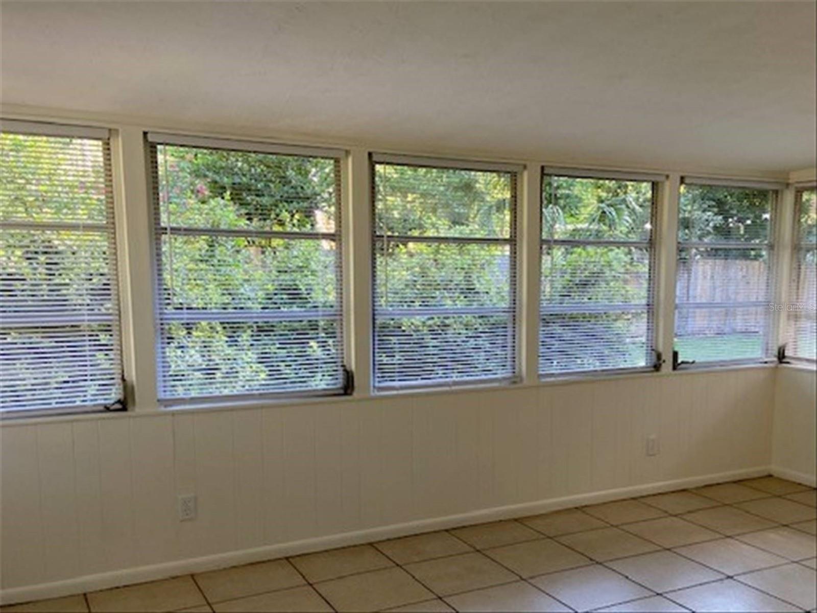 3532 Nw 7th Ave Property Photo 10