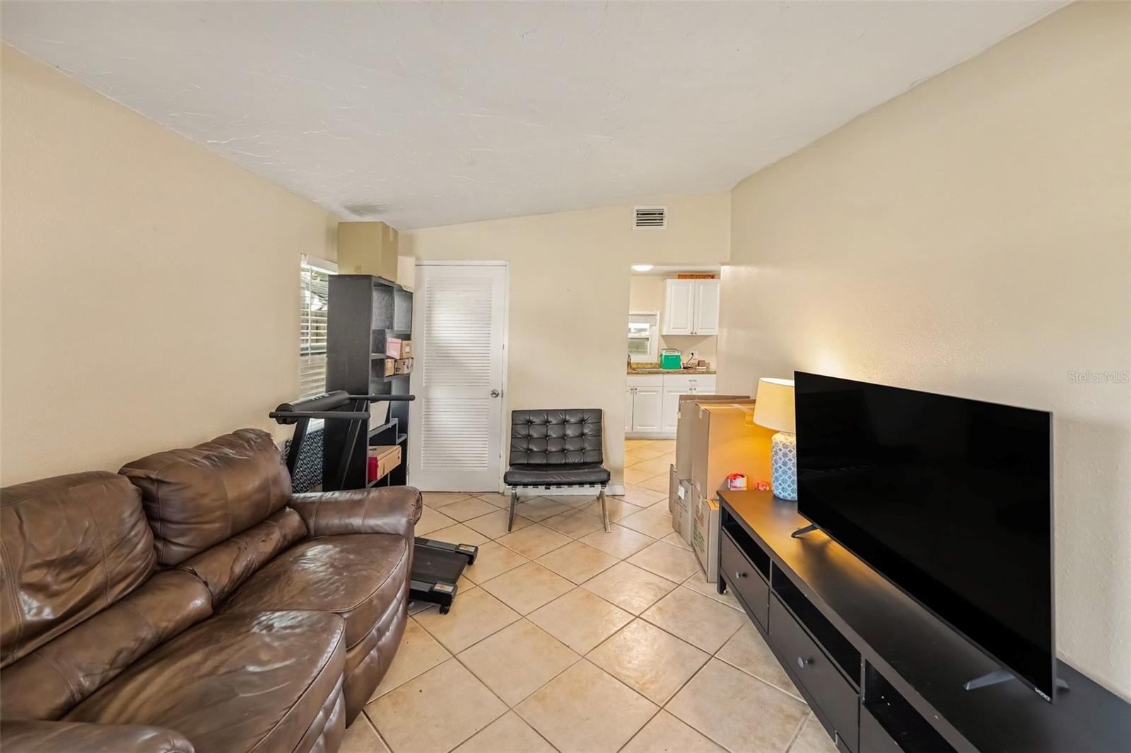 10151 114th Ter N Property Photo 3
