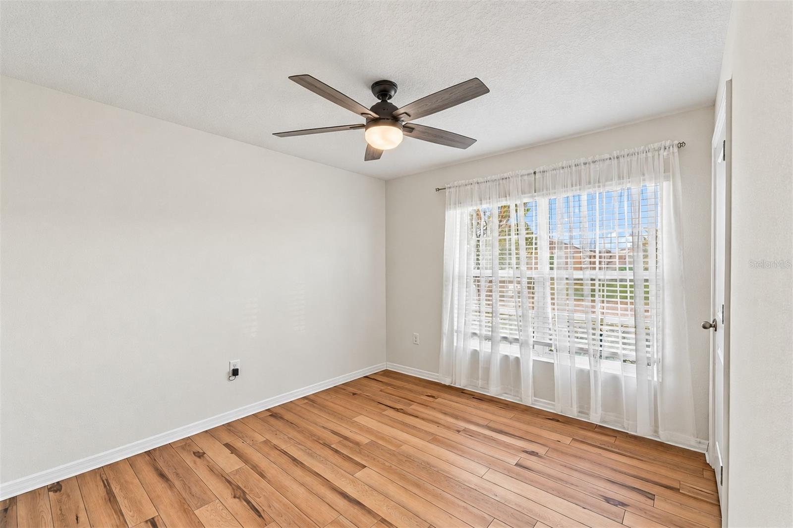 1011 Tidal Rock Ave Property Photo 14