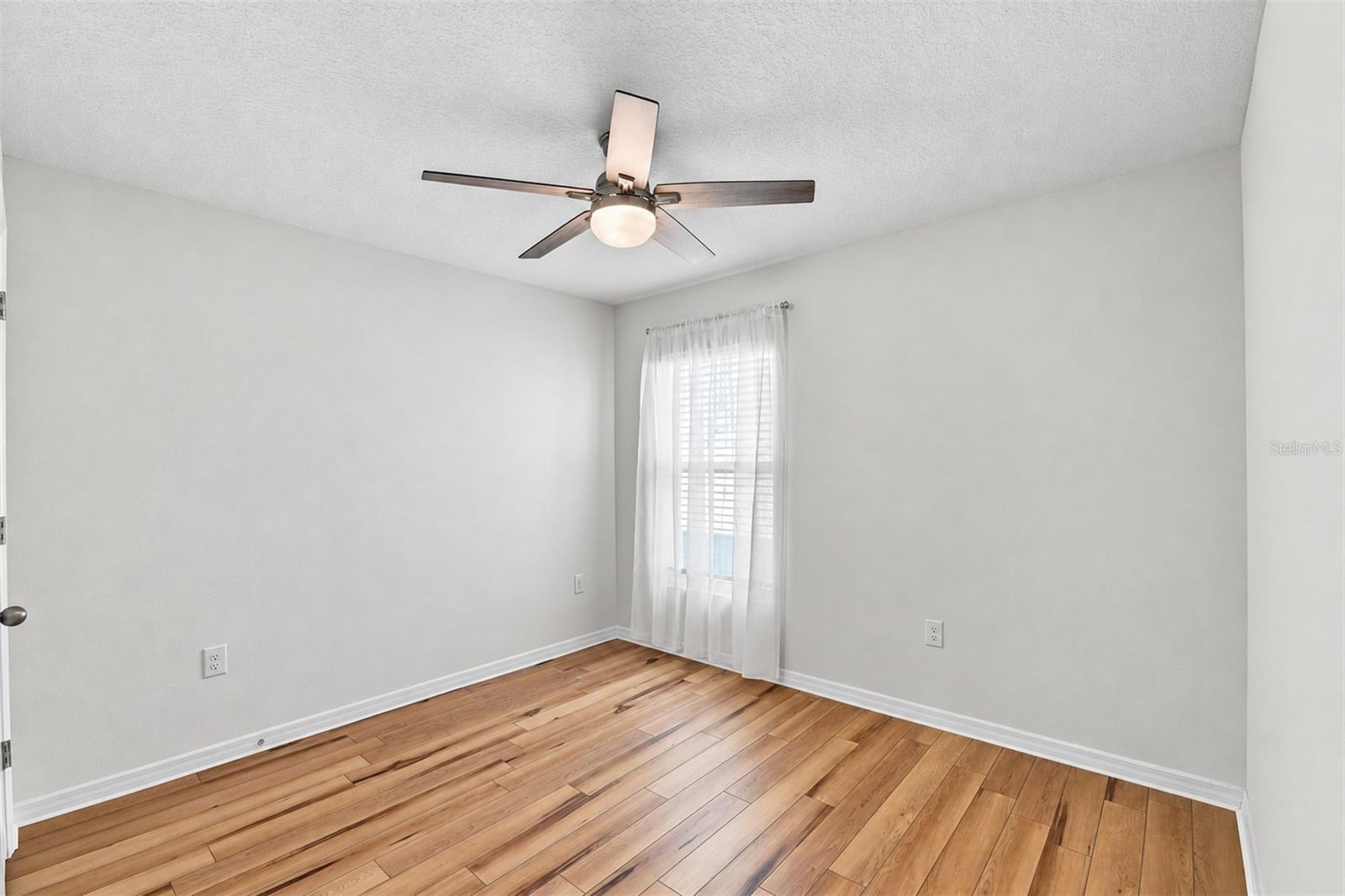 1011 Tidal Rock Ave Property Photo 15