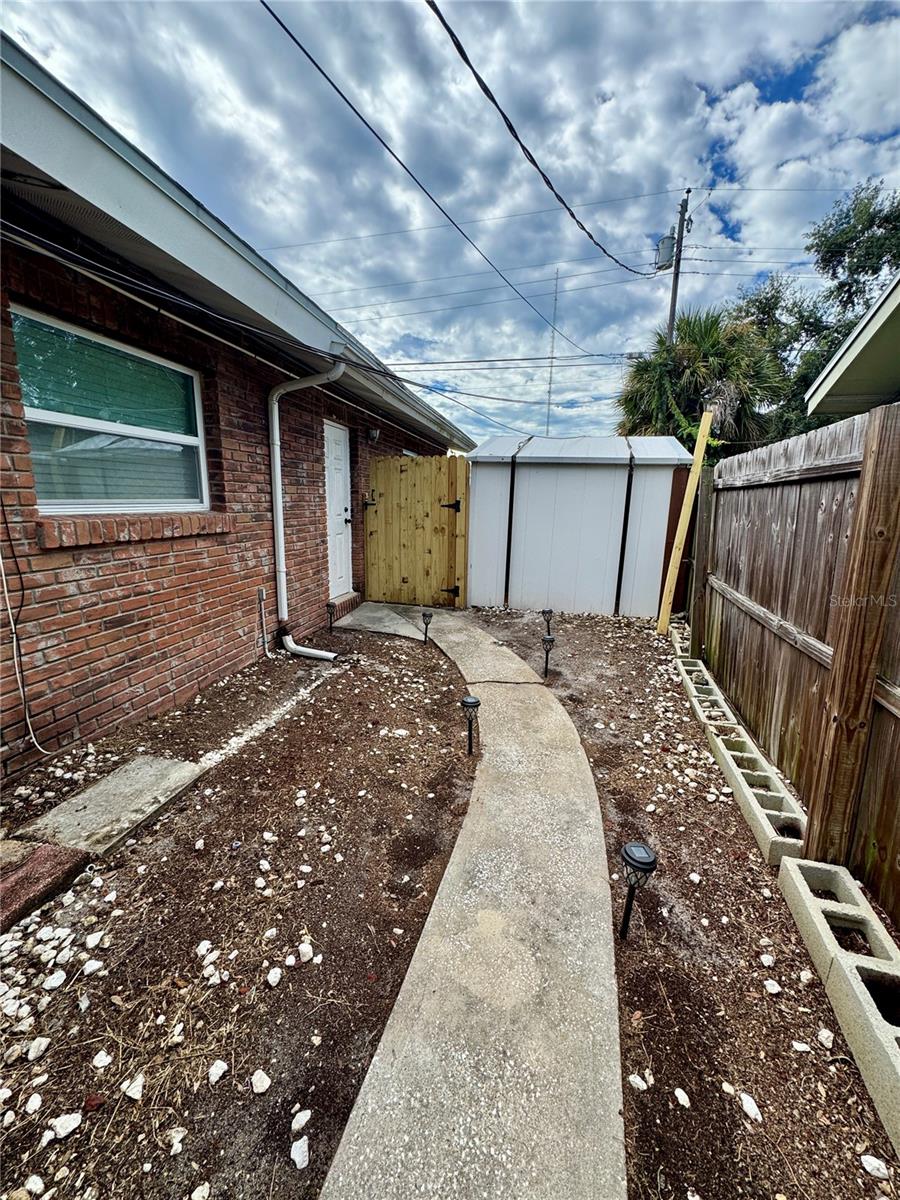 12684 81st Ave #2 Property Photo 1