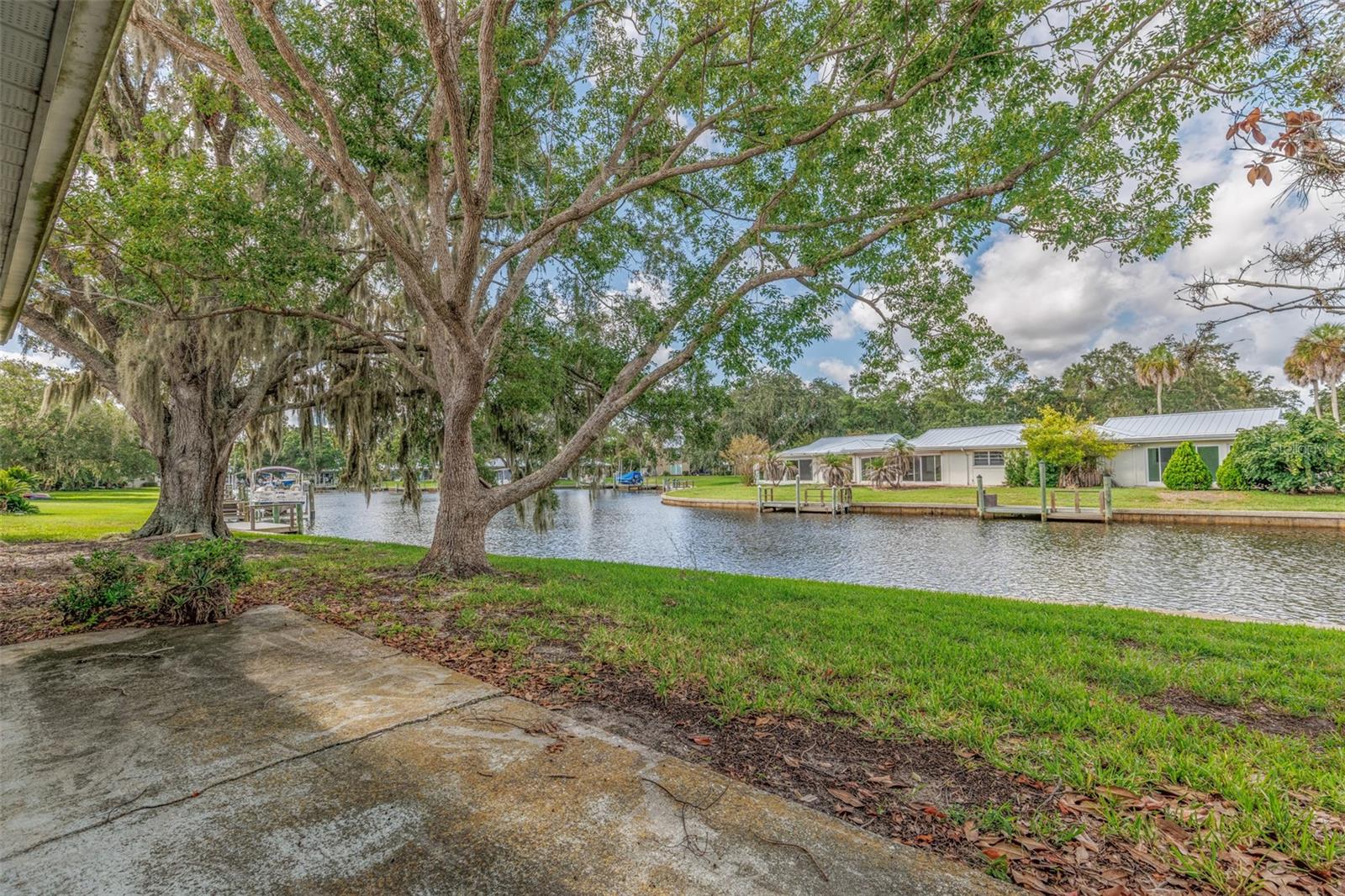 11255 W Bayshore Dr #81 Property Photo 10
