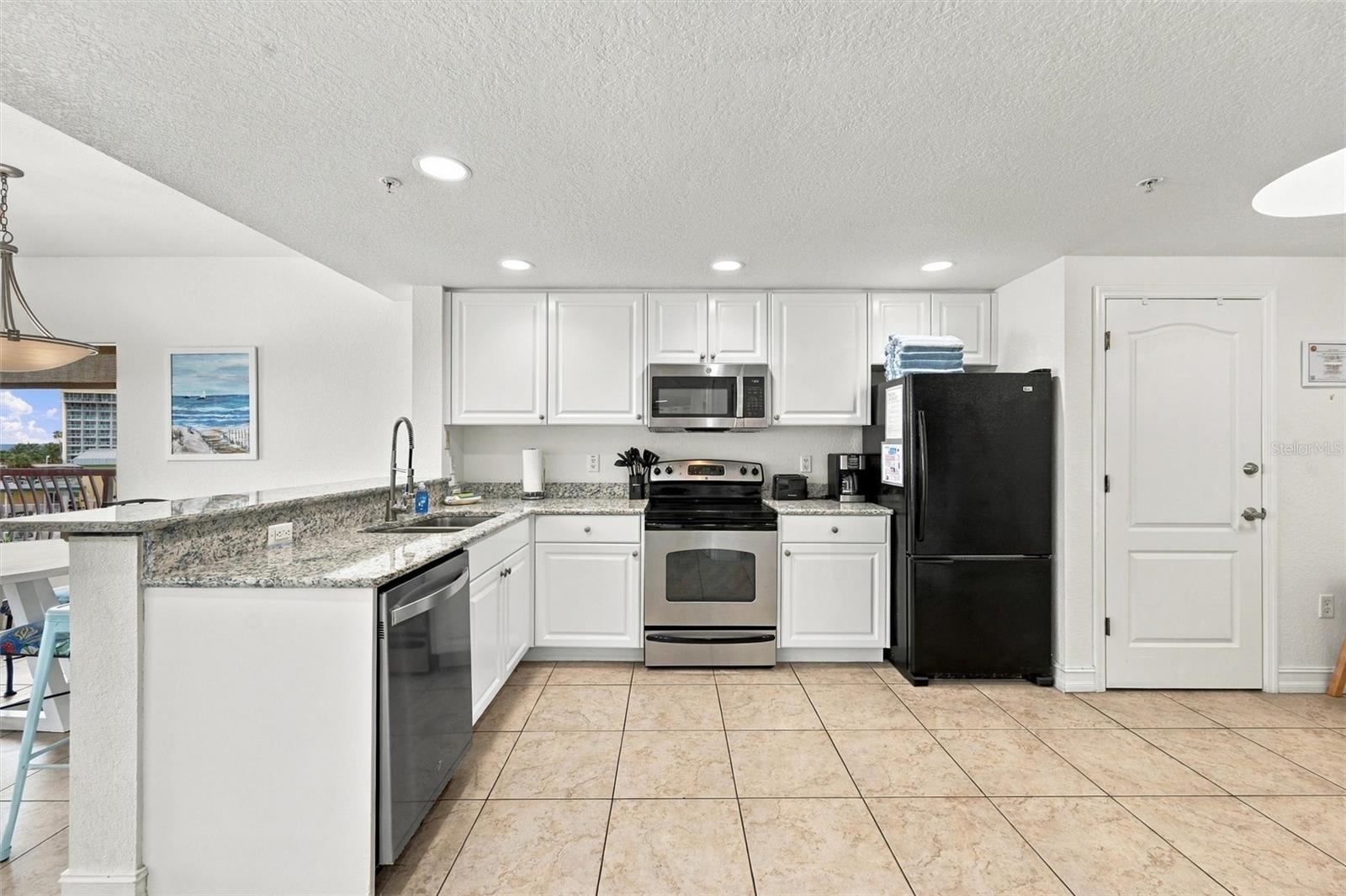 11605 Gulf Blvd #408 Property Photo 14