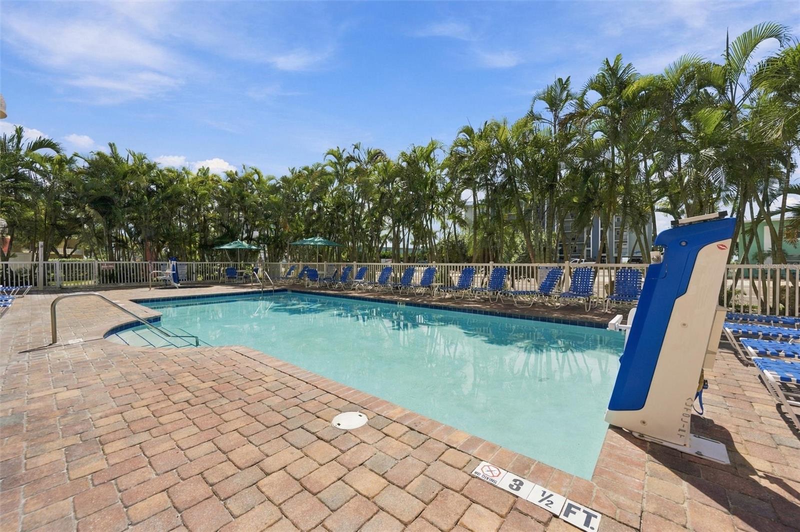 11605 Gulf Blvd #408 Property Photo 64