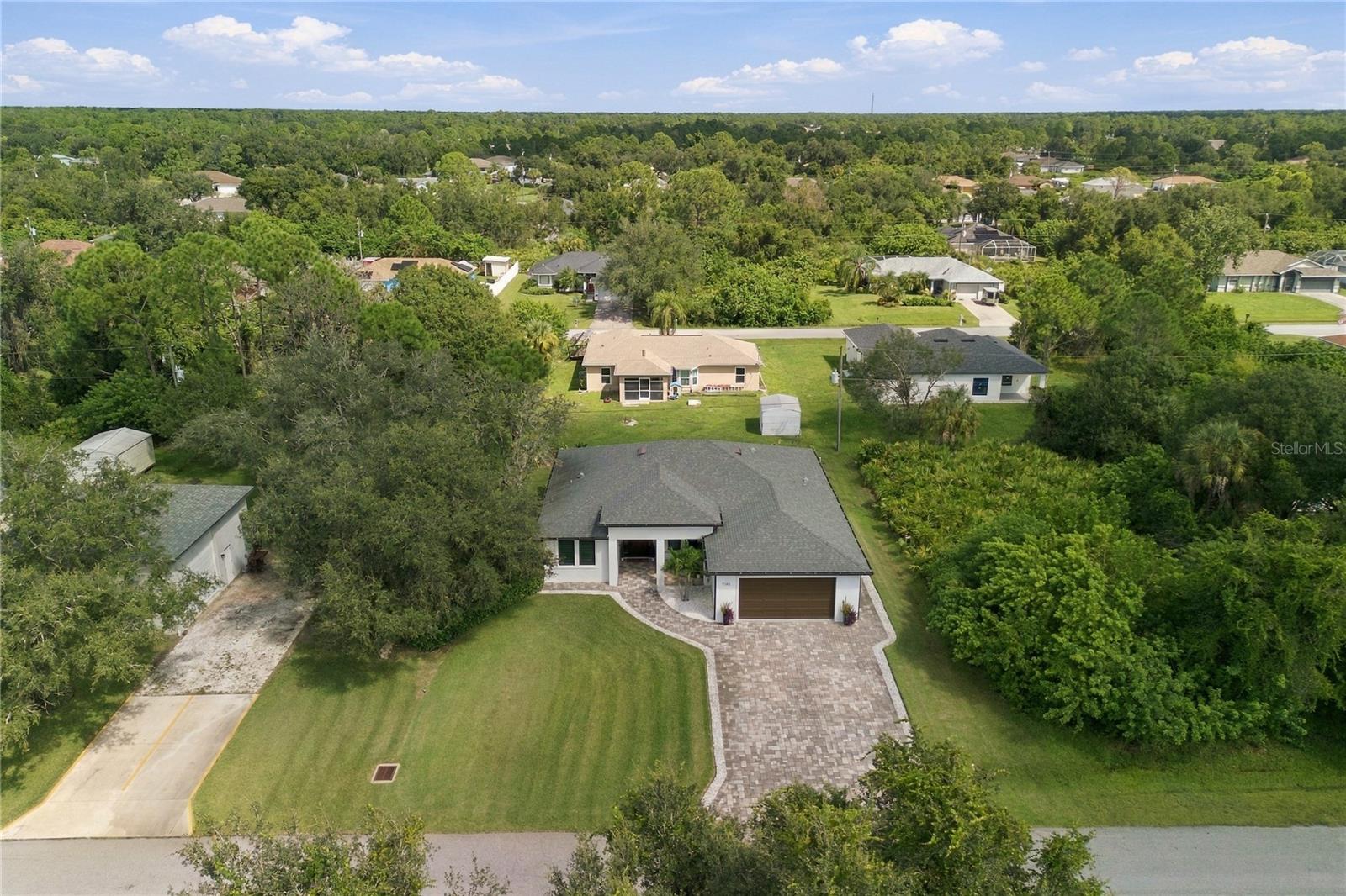 7382 Perennial Rd Property Photo 6