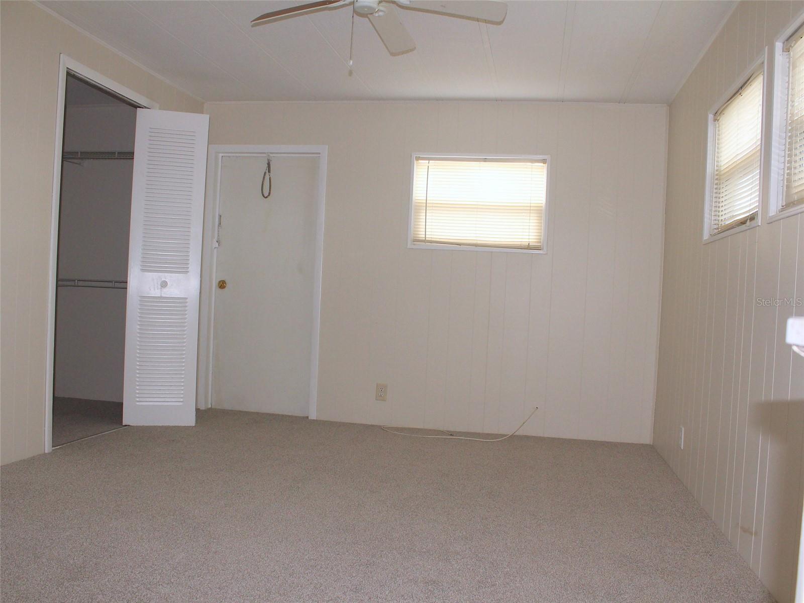 837 Cane Palm St Property Photo 11