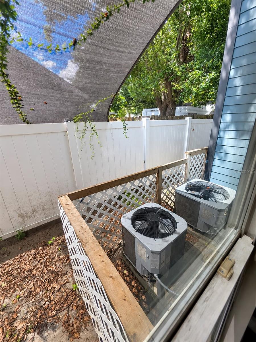 1204 E 33rd Ave Property Photo 20