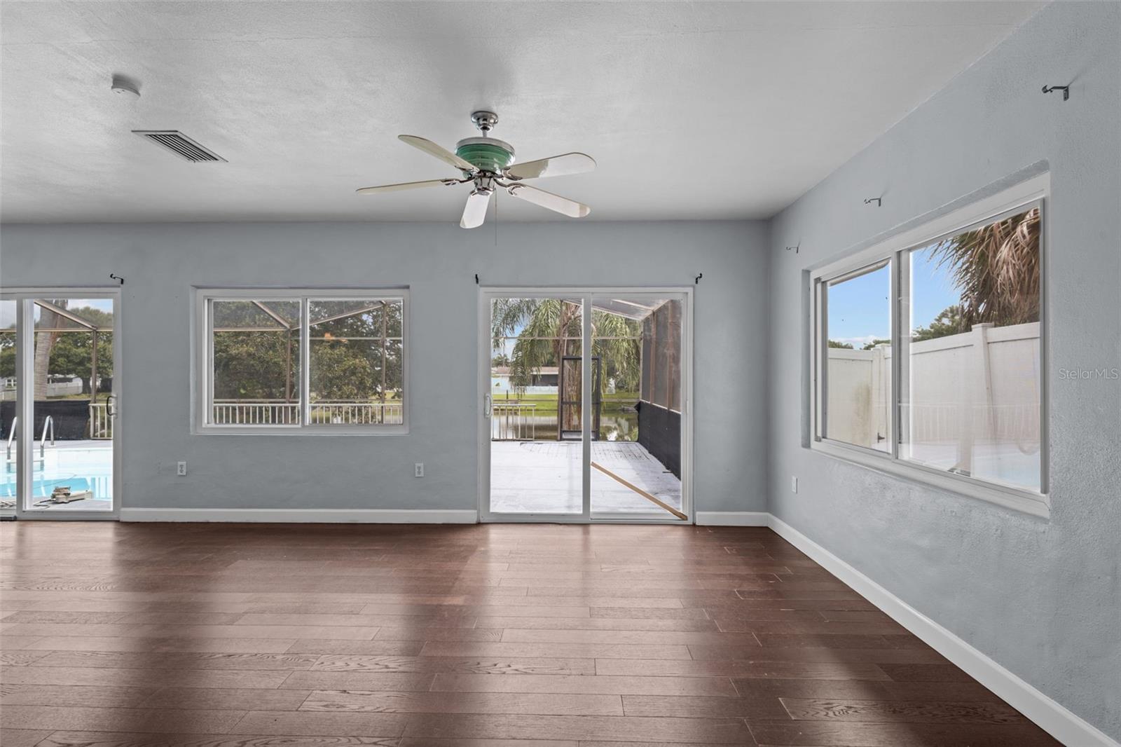 2075 N Keene Rd Property Photo 20