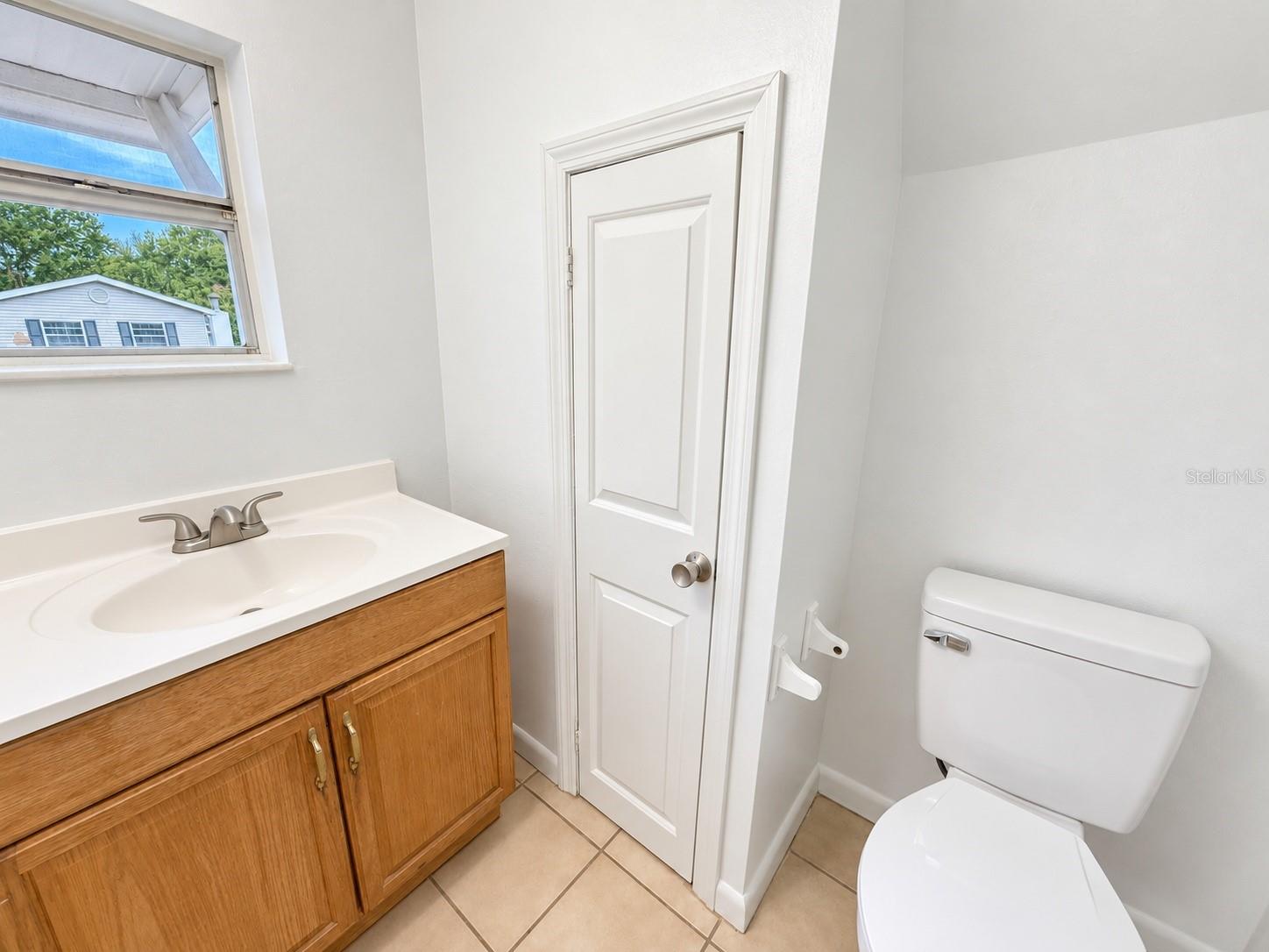 904 Two House Lane Property Photo 11