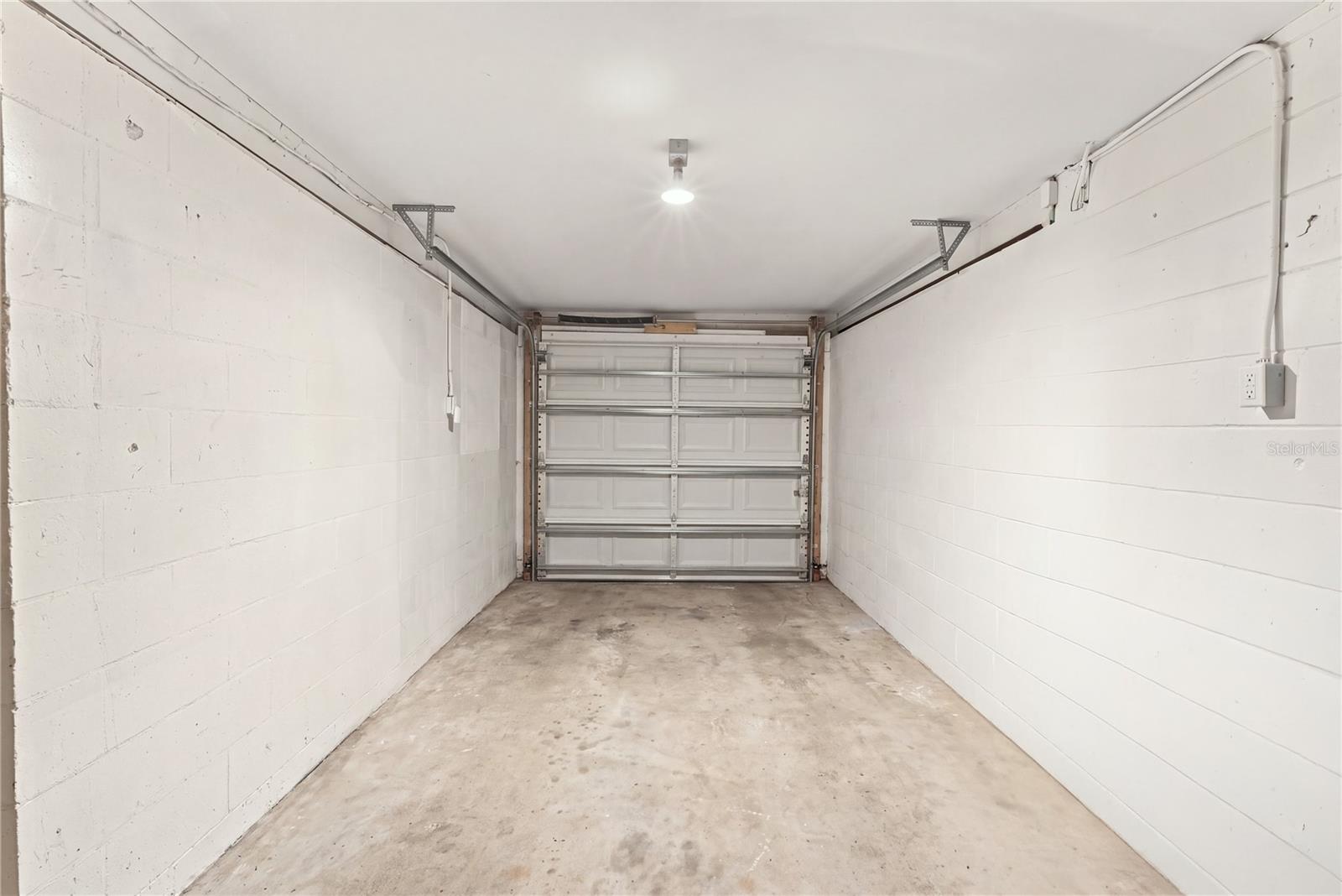 6764 80th Ave N Property Photo 22