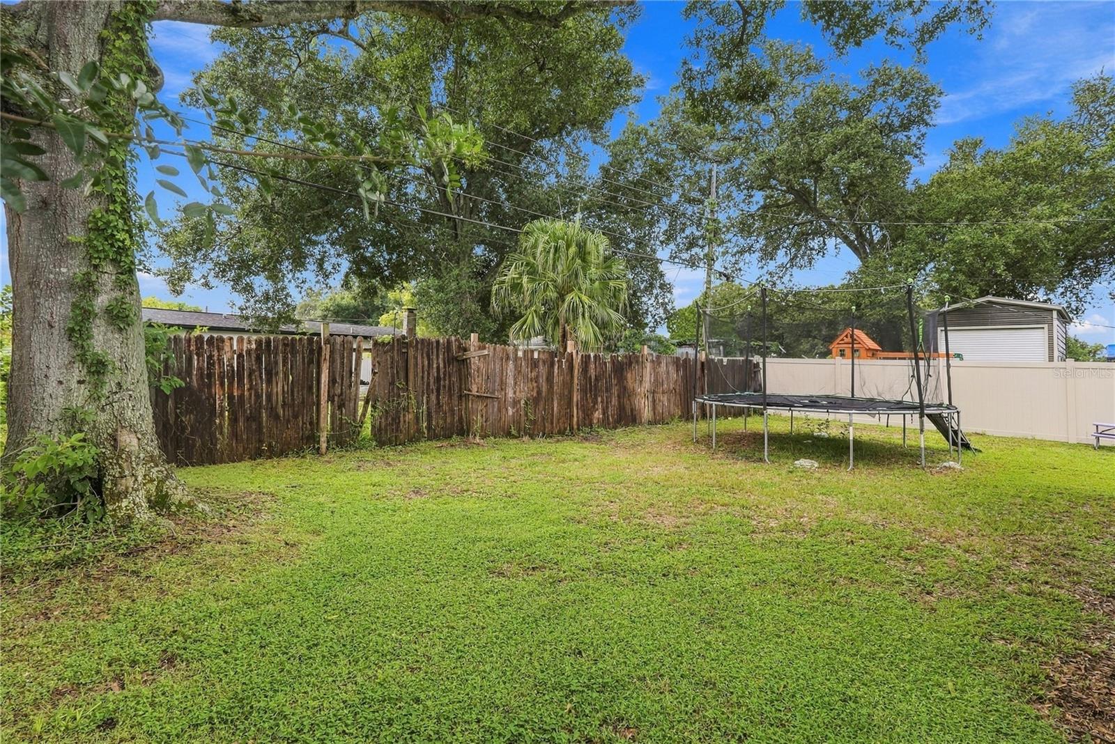 6764 80th Ave N Property Photo 25