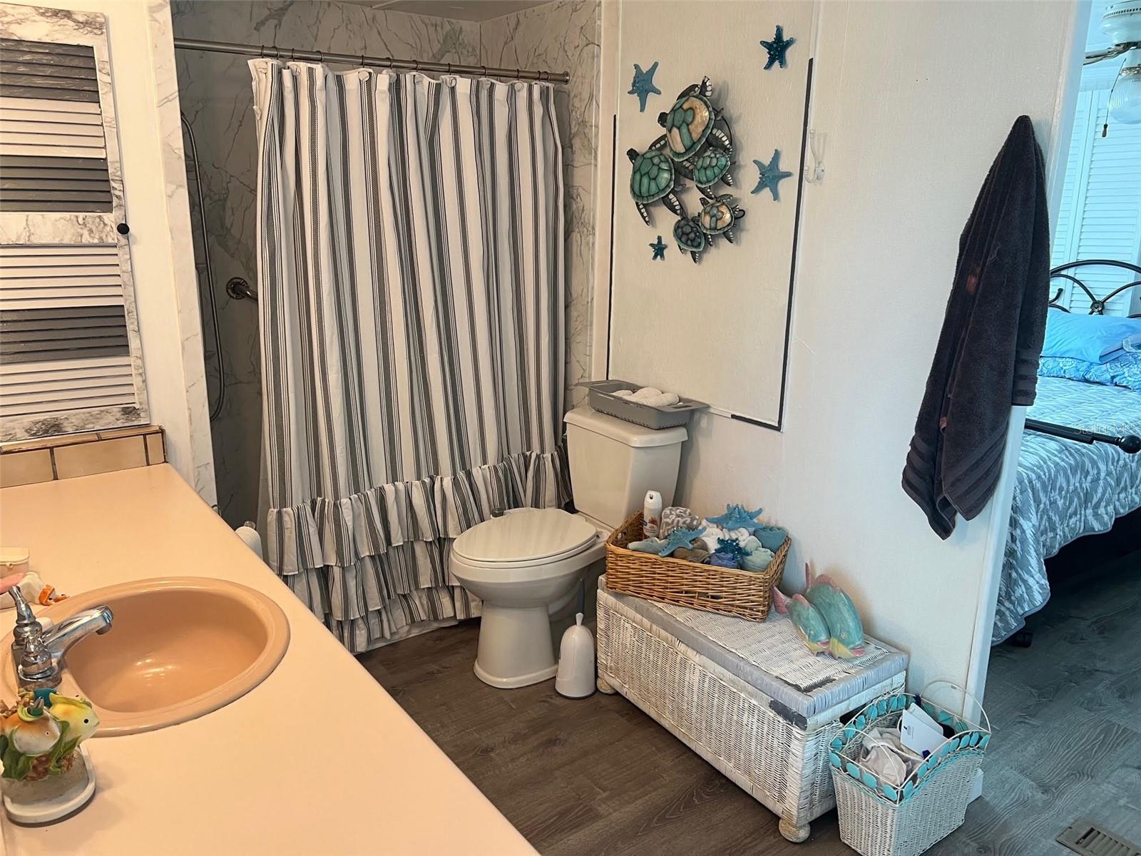 6580 Seminole Blvd #204 Property Photo 14