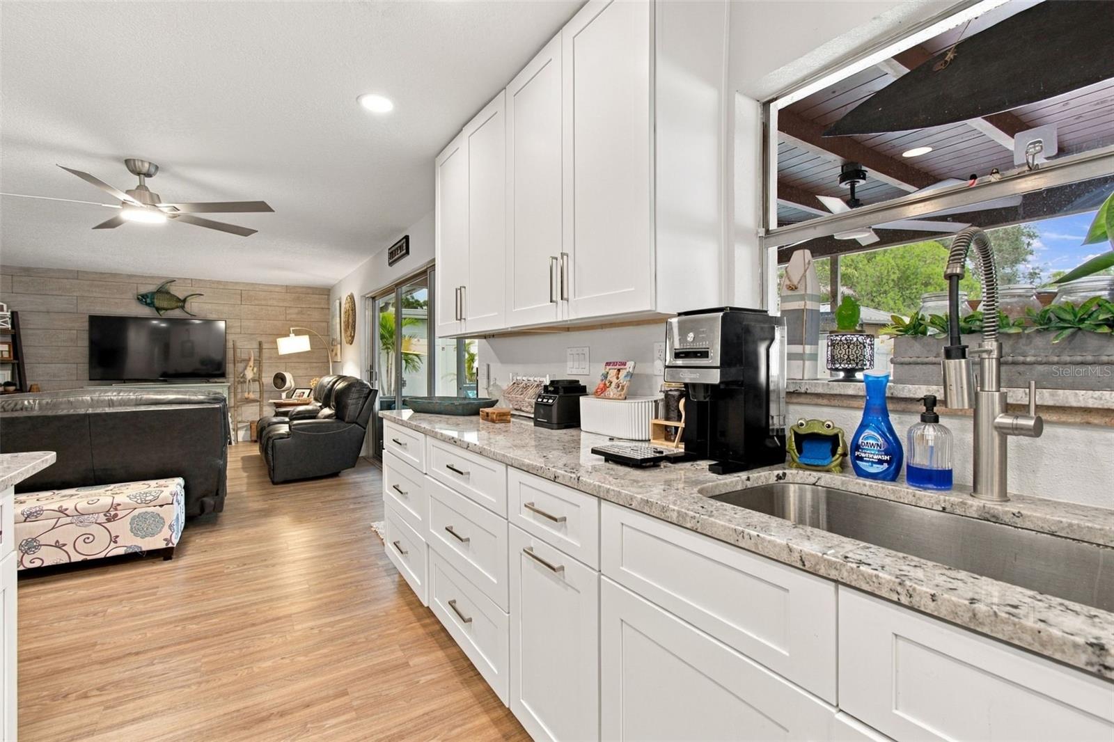 8401 Boulder Pl Property Photo 6