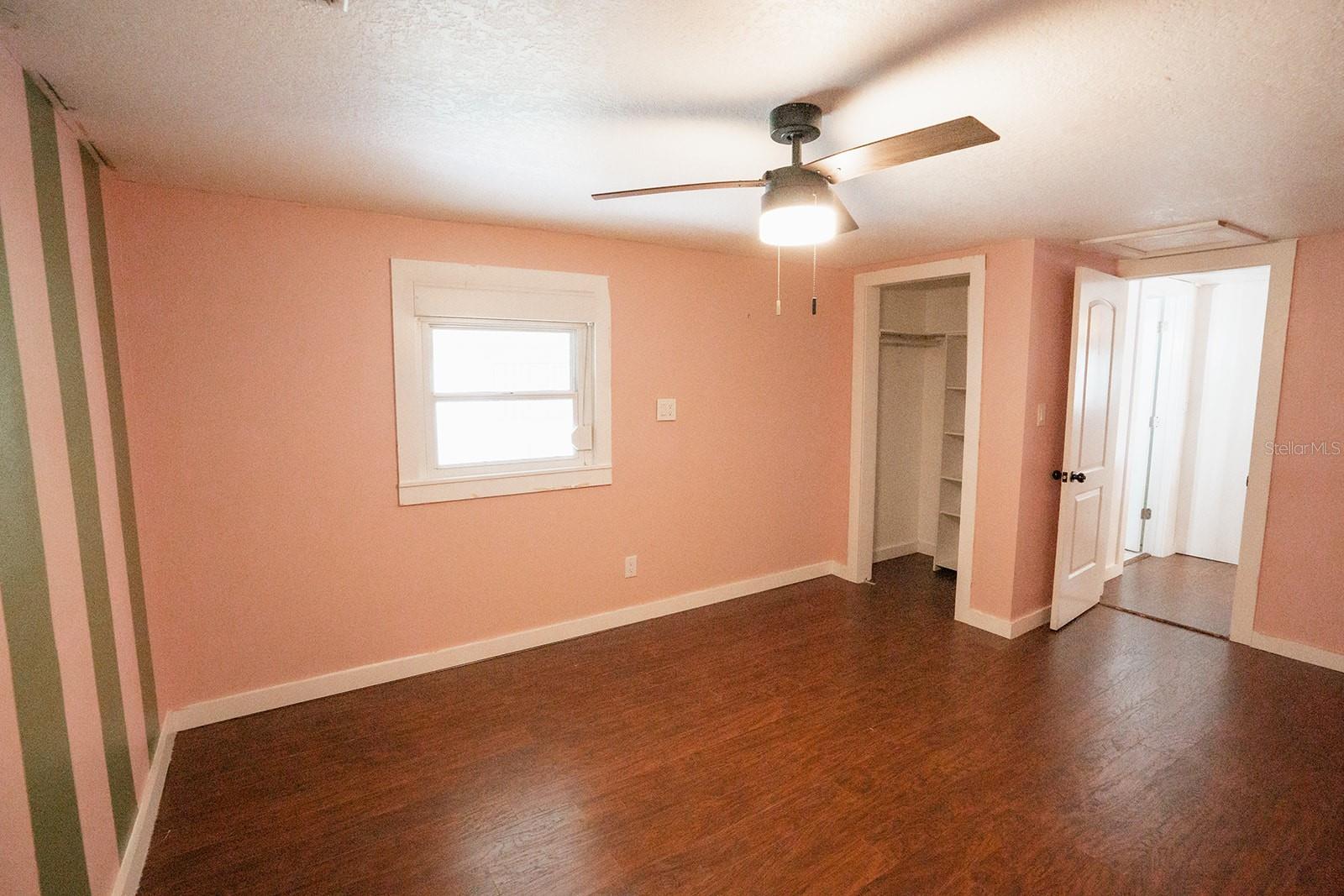 1112 W Kirby St Property Photo 24