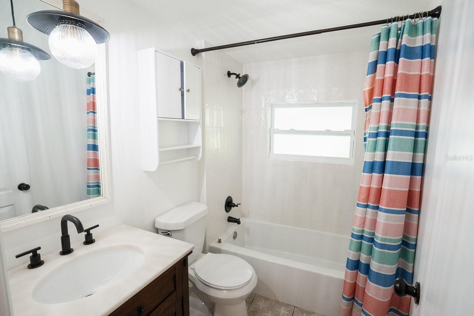 1112 W Kirby St Property Photo 27