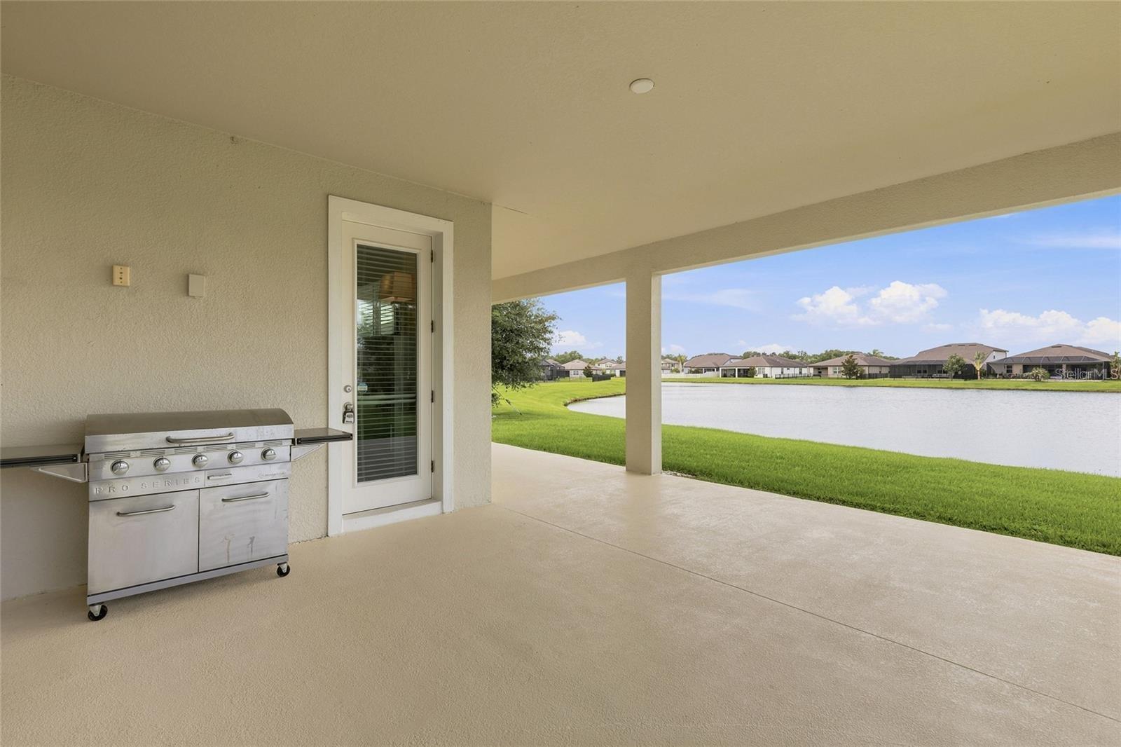 7697 Roma Dune Dr Property Photo 6