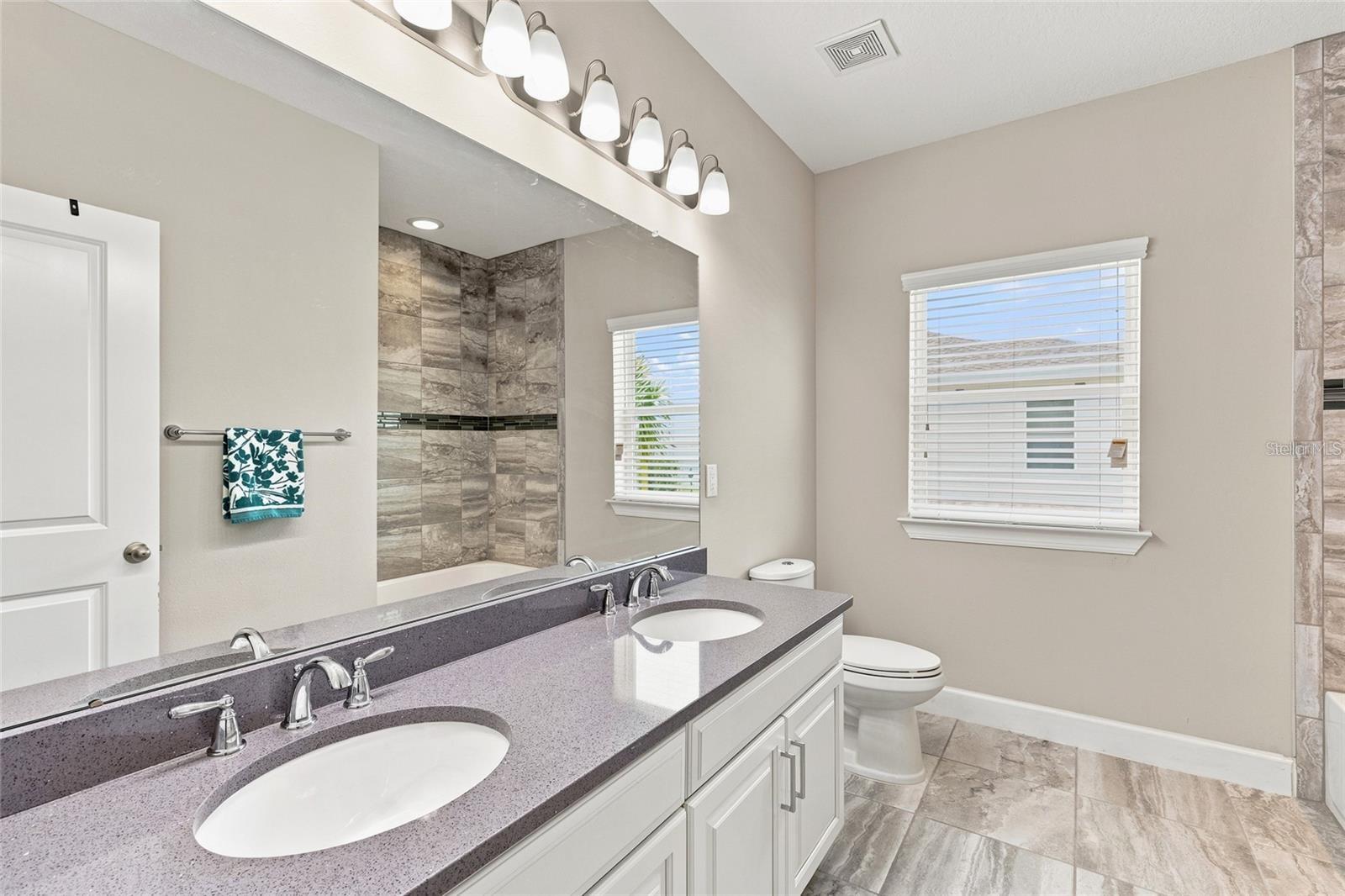 7697 Roma Dune Dr Property Photo 40